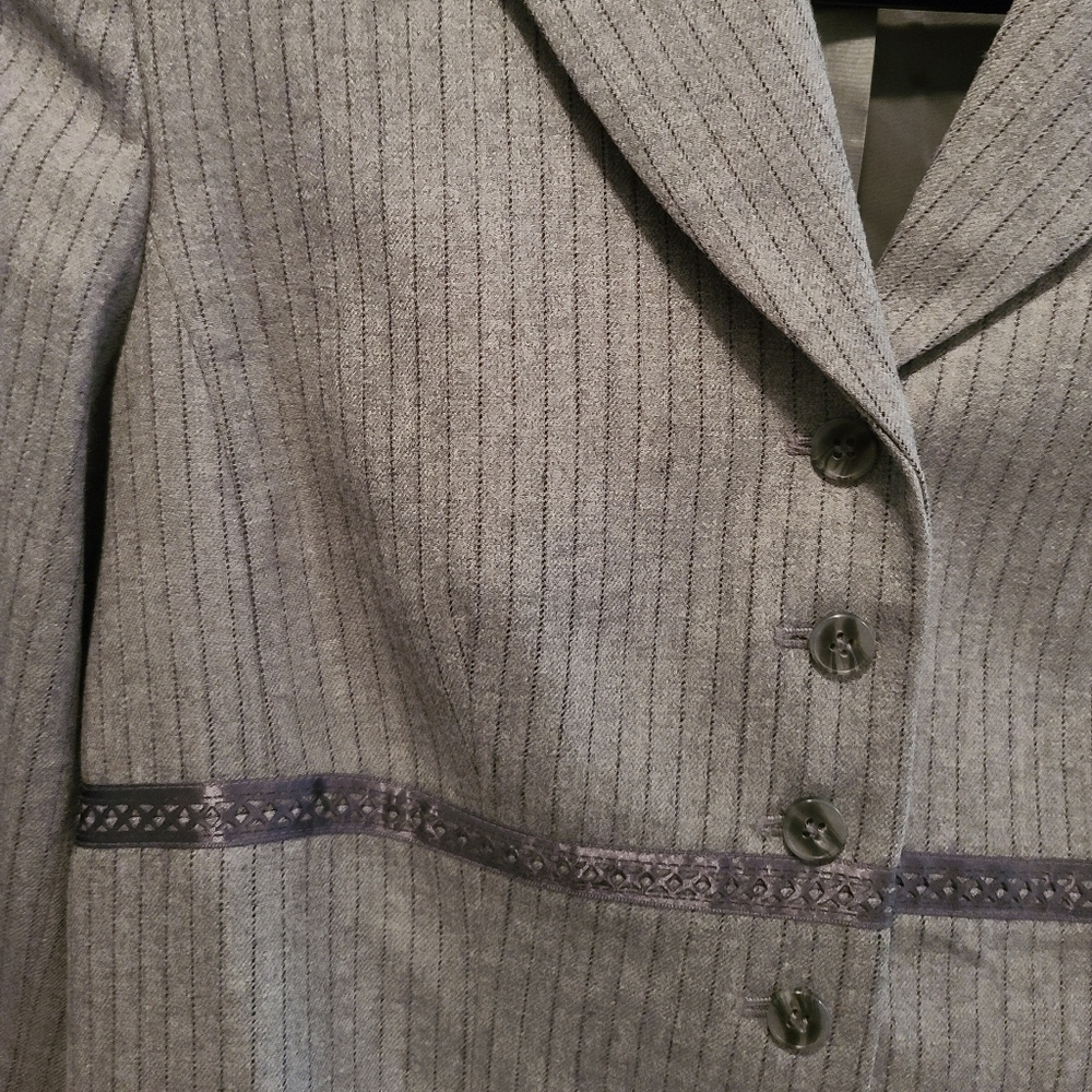 Worth jacket - Picture 5 of 15